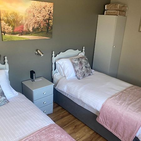 באליבופי Steeple View B&B Guesthouse Donegal - Newly Renovated In 2023 מראה חיצוני תמונה