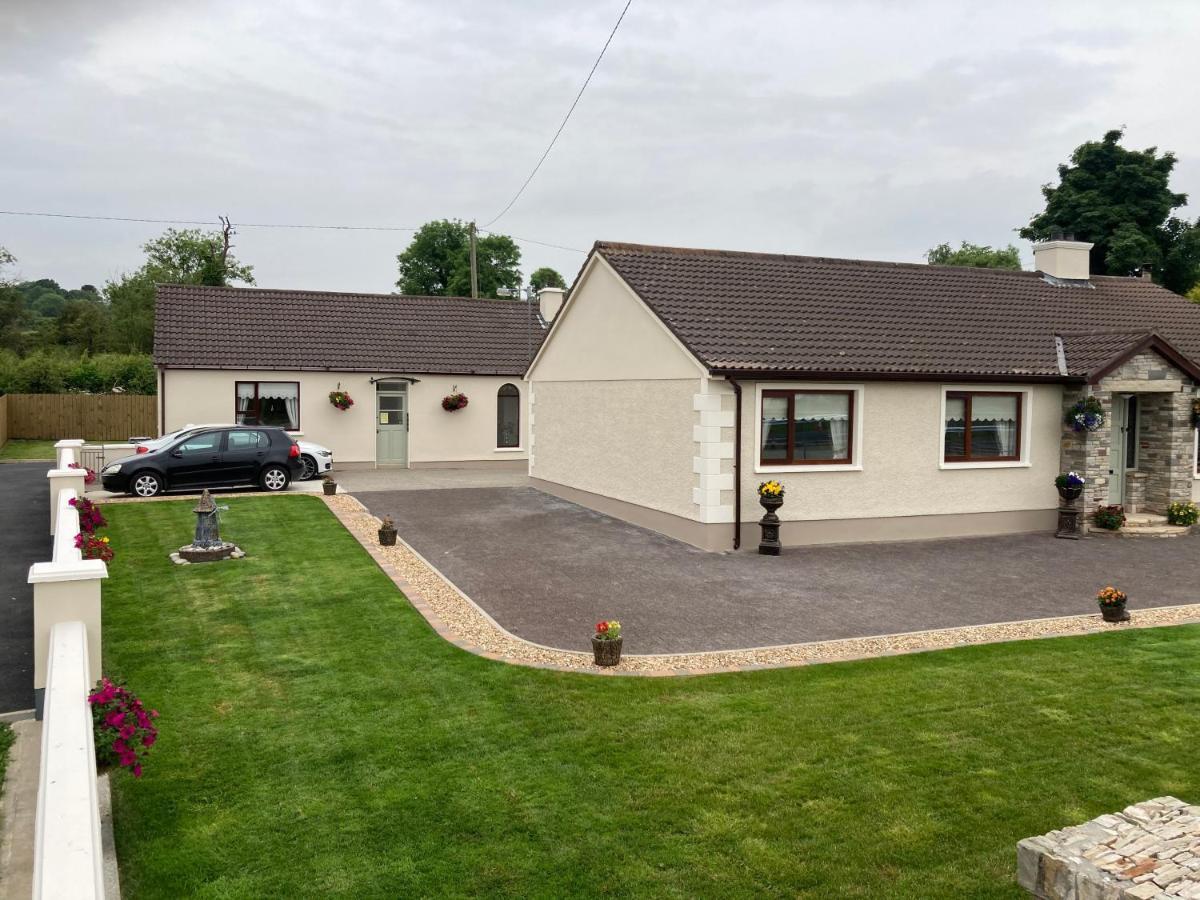 באליבופי Steeple View B&B Guesthouse Donegal - Newly Renovated In 2023 מראה חיצוני תמונה