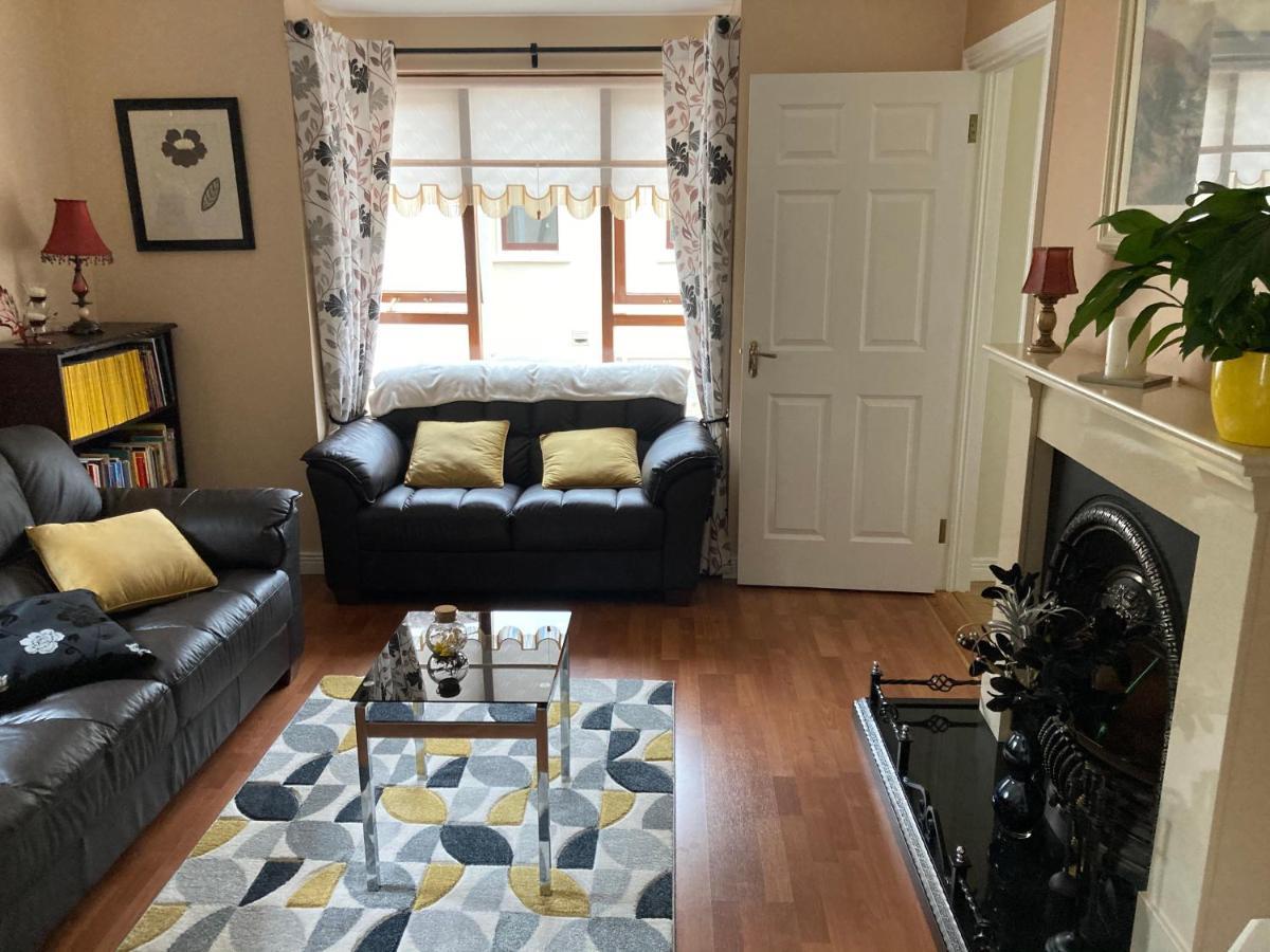 באליבופי Steeple View B&B Guesthouse Donegal - Newly Renovated In 2023 מראה חיצוני תמונה