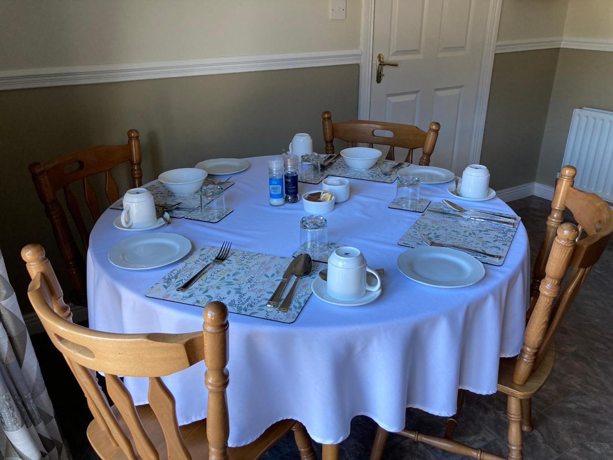 באליבופי Steeple View B&B Guesthouse Donegal - Newly Renovated In 2023 מראה חיצוני תמונה