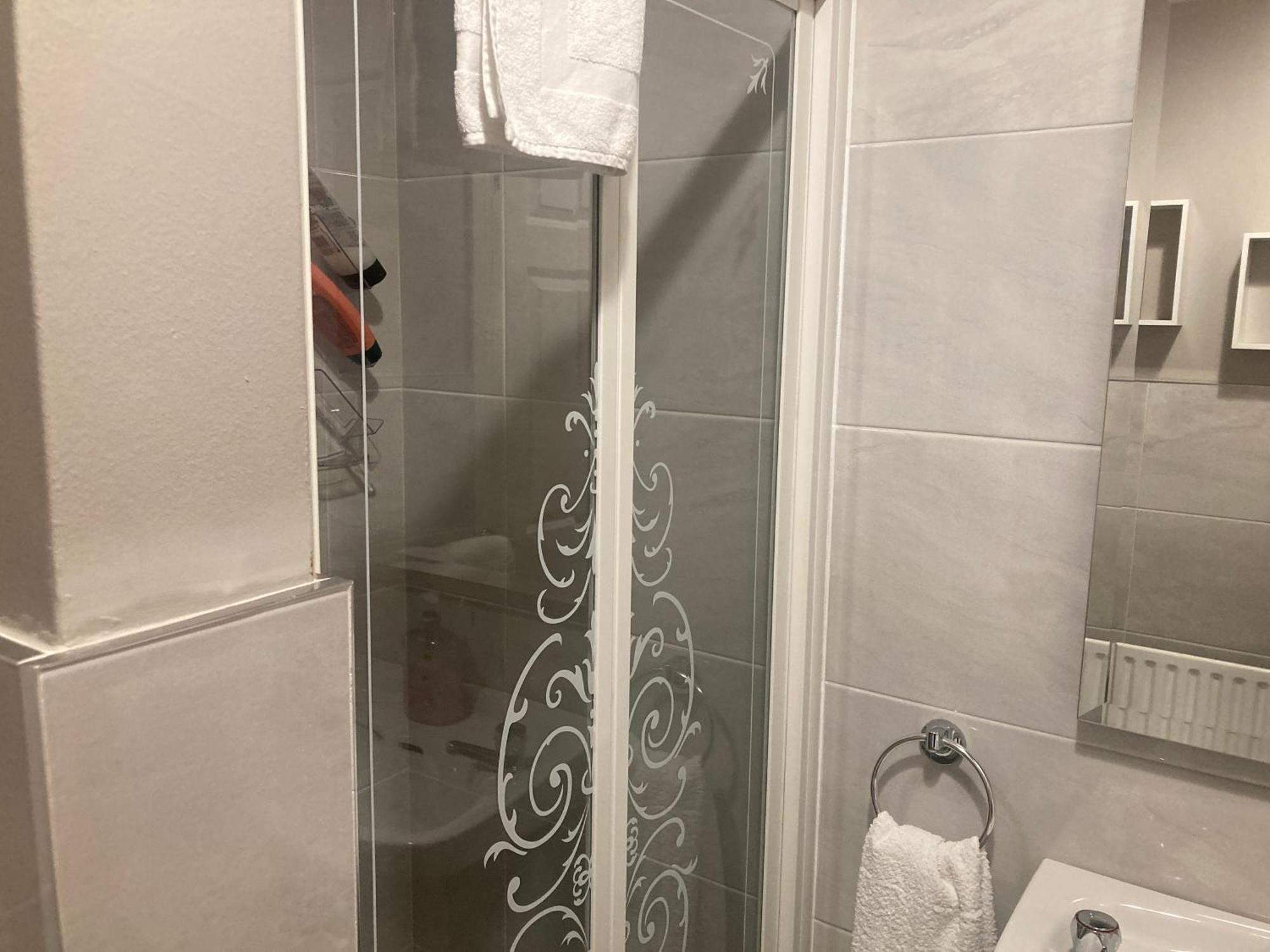 באליבופי Steeple View B&B Guesthouse Donegal - Newly Renovated In 2023 מראה חיצוני תמונה