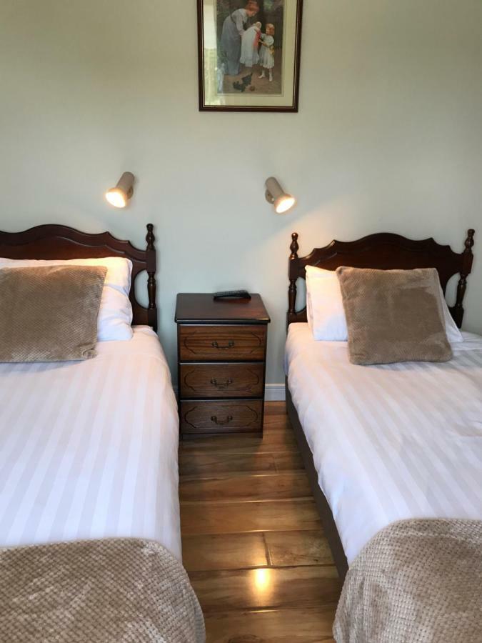 באליבופי Steeple View B&B Guesthouse Donegal - Newly Renovated In 2023 מראה חיצוני תמונה